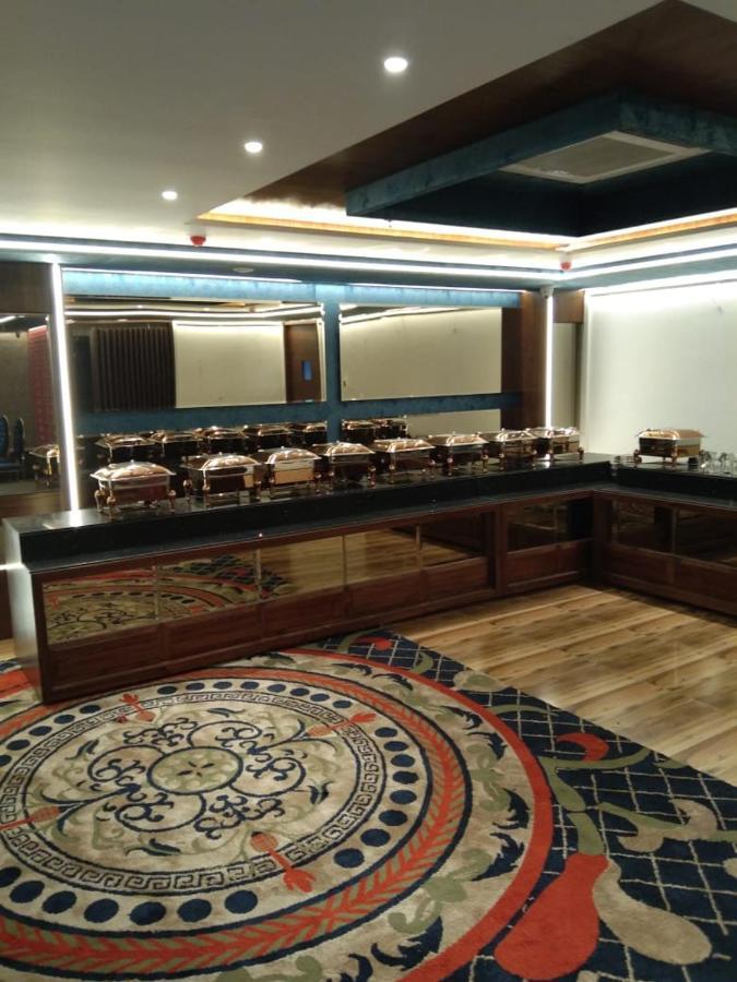 Hotel Smily Λουντιάνα Εξωτερικό φωτογραφία