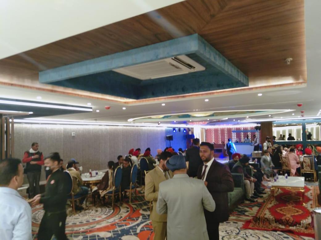 Hotel Smily Λουντιάνα Εξωτερικό φωτογραφία